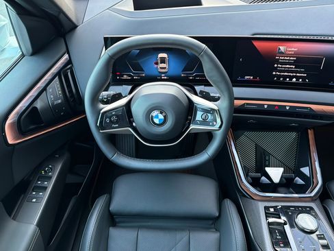 Used 2025 BMW X3 xDrive30i w/ Premium Package image 18