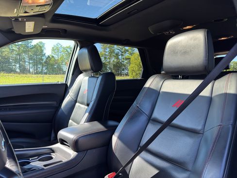 Used 2024 Dodge Durango GT image 25