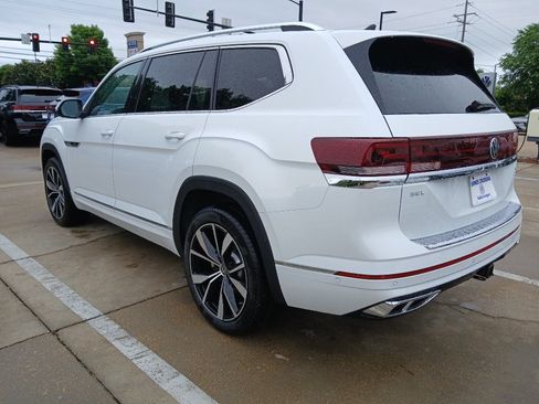 New 2026 Volkswagen Atlas SEL Premium R-Line AWD/4WD image 3