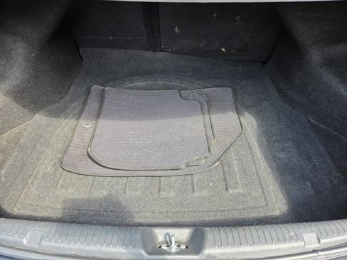 Used 2013 Hyundai Elantra GLS w/ Preferred Pkg FWD image 26