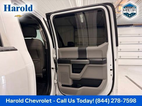 Used 2015 Ford F150 XLT AWD/4WD image 8