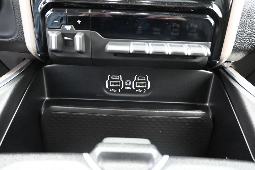 Used 2024 RAM 2500 Laramie w/ Safety Group AWD/4WD image 21