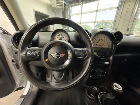 Used 2014 MINI Cooper Countryman w/ Cold Weather Package image 13