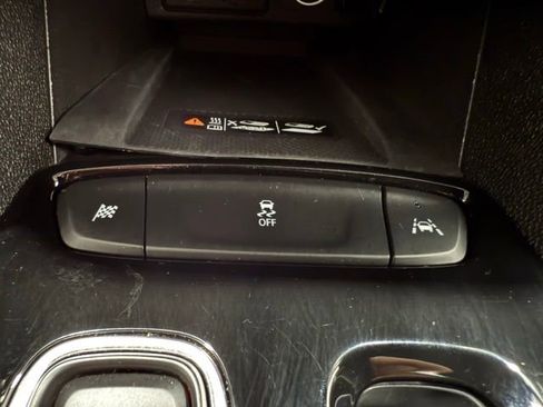 Used 2023 Chevrolet Bolt EUV Premier w/ Sun & Sound Package image 35