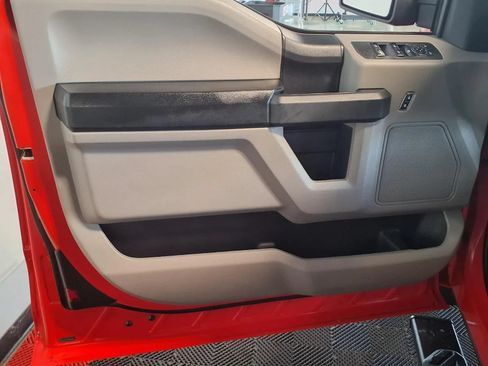Used 2018 Ford F150 XL w/ Equipment Group 101A Mid AWD/4WD image 14