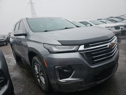 Used 2023 Chevrolet Traverse LT