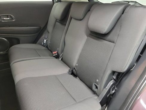 Used 2022 Honda HR-V EX image 11