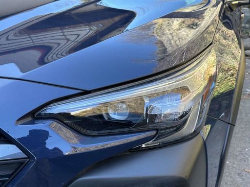 Used 2023 Subaru Outback image 8