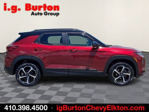 Used 2022 Chevrolet TrailBlazer RS w/ Sun and Liftgate Package AWD/4WD image 7