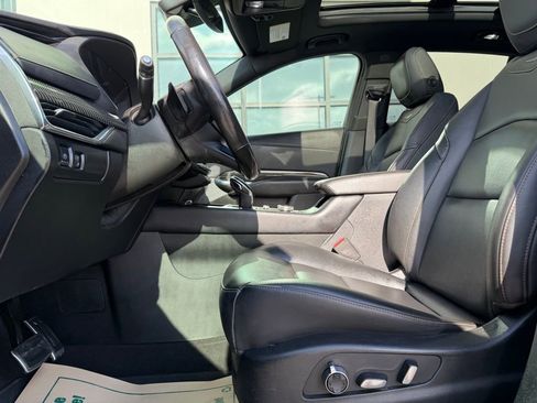 Used 2020 Cadillac XT4 Sport image 11