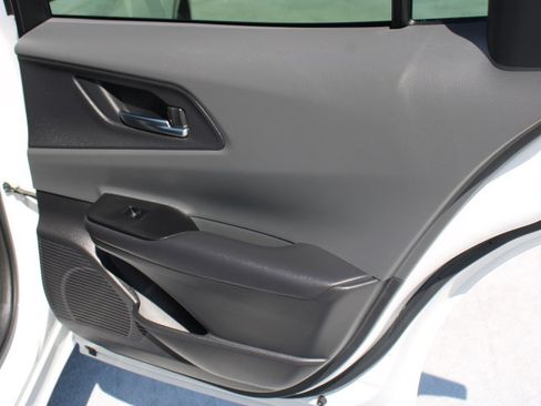 Used 2024 Toyota Prius Limited FWD image 17
