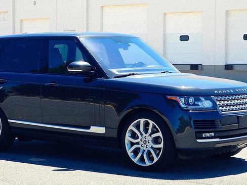 Used 2013 Land Rover Range Rover HSE AWD/4WD image 2