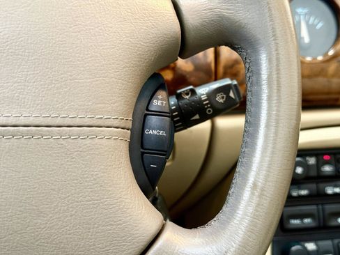 Used 2001 Jaguar XK8 Convertible RWD image 28