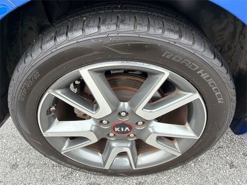 Used 2020 Kia Soul GT-Line Turbo image 17