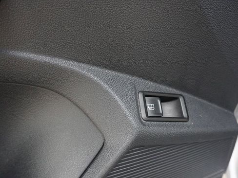 Used 2024 Volkswagen Taos S FWD image 38