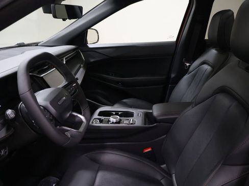 New 2026 Jeep Cherokee Overland image 10