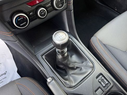 Used 2023 Subaru Crosstrek 2.0i Premium image 24