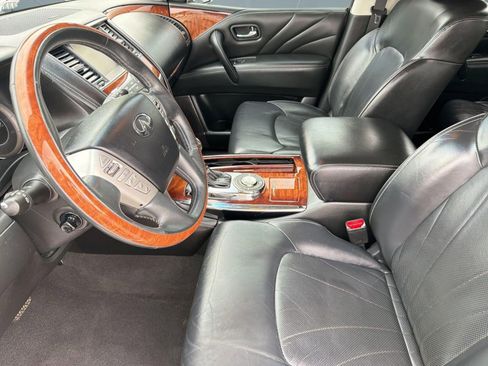 Used 2017 INFINITI QX80 2WD w/ Deluxe Technology Package image 5