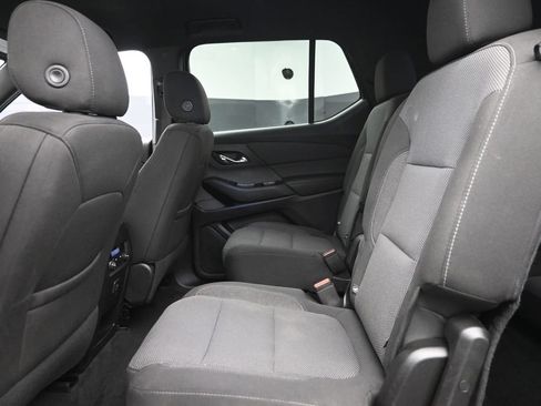 Used 2023 Chevrolet Traverse LT AWD/4WD image 14
