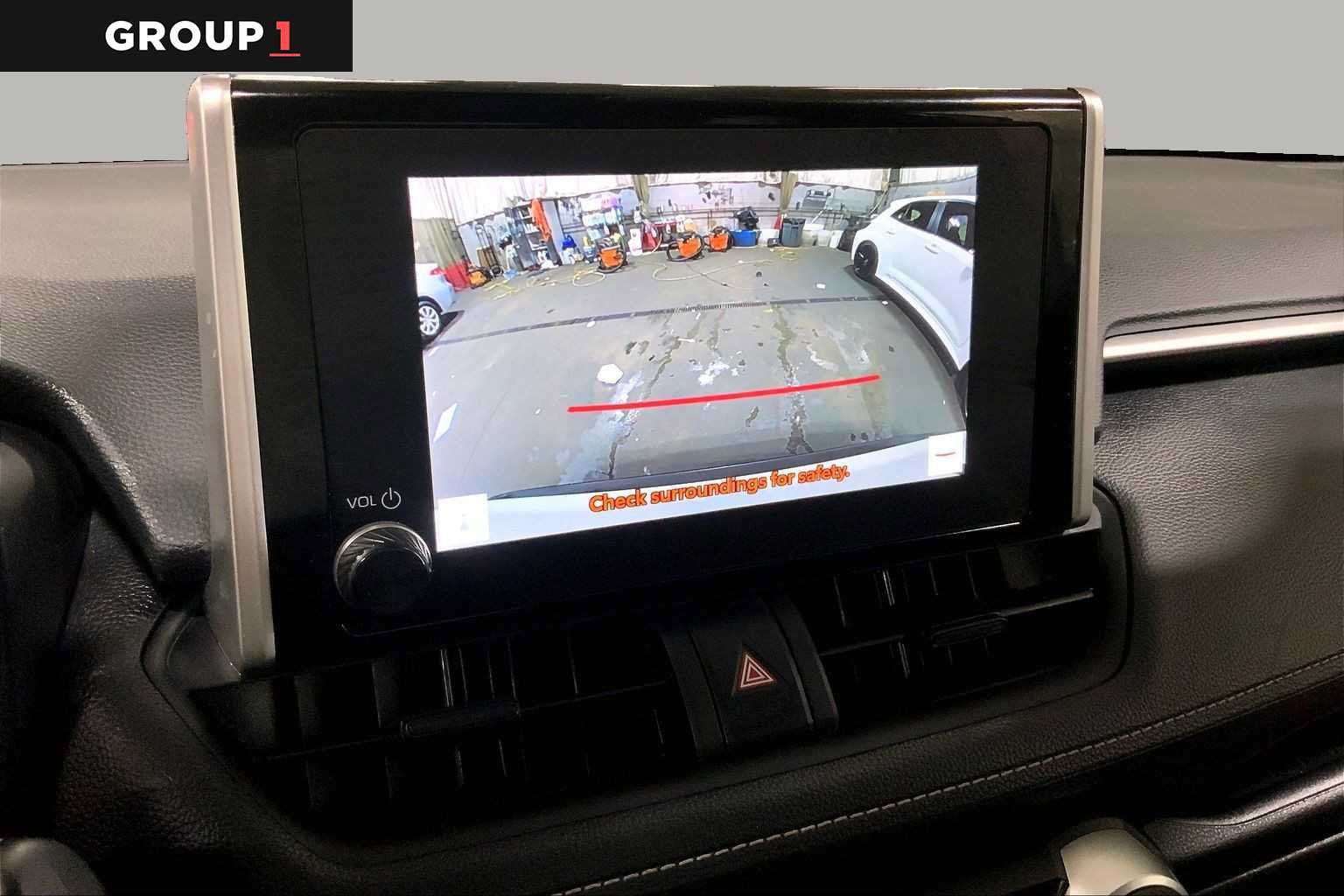 Certified 2025 Toyota RAV4 LE AWD/4WD image 27