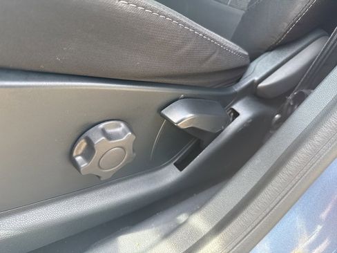 Used 2022 Ford EcoSport SE w/ SE Convenience Package image 28