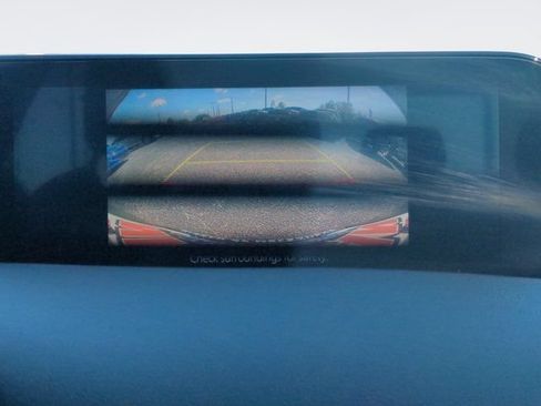 Used 2024 MAZDA MAZDA3 s FWD image 22
