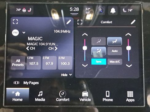 Certified 2023 Jeep Grand Cherokee Altitude AWD/4WD image 23