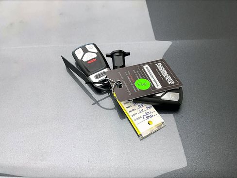 Certified 2025 Audi Q5 2.0T Premium Plus w/ Premium Plus Package image 14