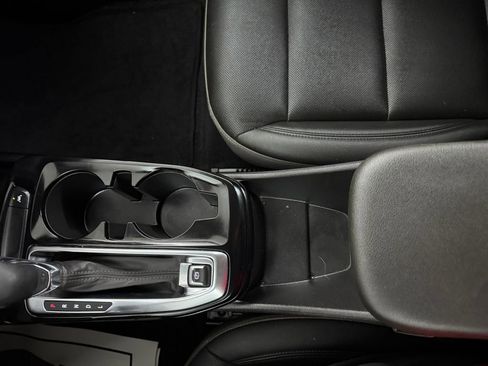 Used 2024 Chevrolet Trax ACTIV w/ Sunroof Package image 23