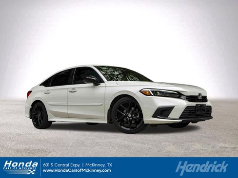 Used 2023 Honda Civic Sport image 1