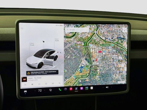 Used 2026 Tesla Model Y Long Range RWD image 12