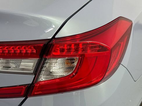 Certified 2021 Honda Accord Touring image 36