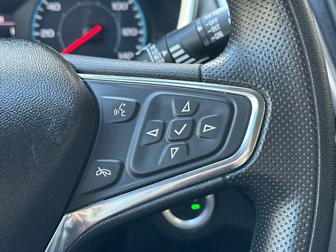 Certified 2019 Chevrolet Equinox LS image 32