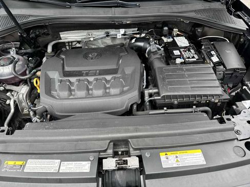 Used 2022 Volkswagen Tiguan SE R-Line AWD/4WD image 13