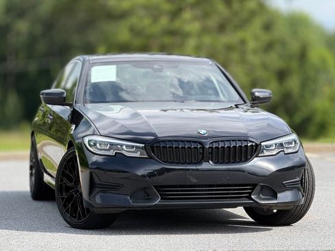 Used 2021 BMW 330i Sedan RWD image 4