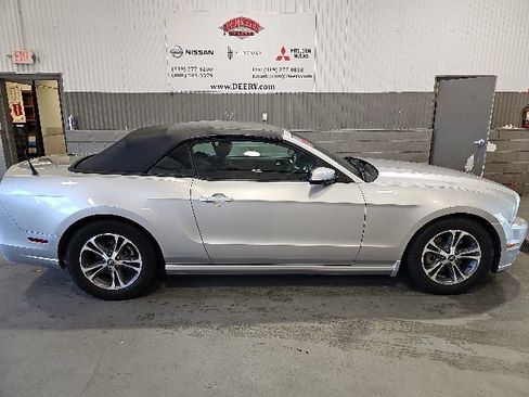 Used 2014 Ford Mustang Premium RWD image 2