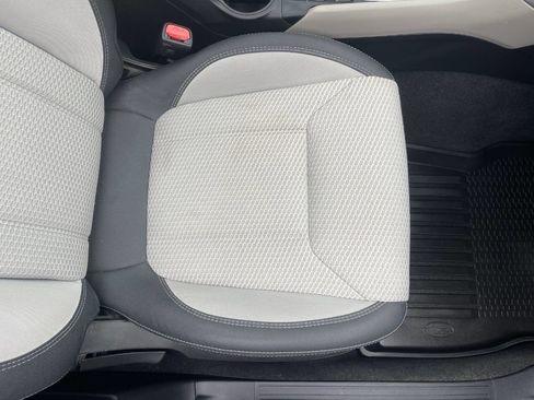 Used 2019 Subaru Forester Premium image 28