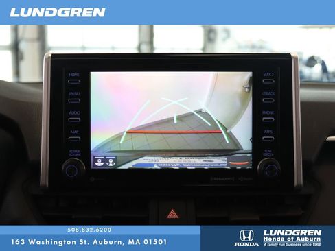 Used 2020 Toyota RAV4 XLE w/ Convenience Package image 21