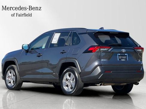 Used 2025 Toyota RAV4 LE AWD/4WD image 6