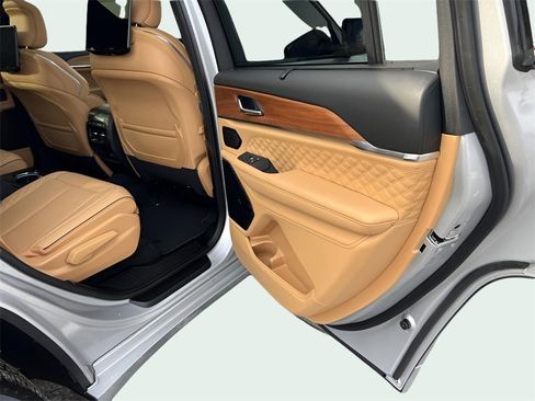 New 2025 Jeep Grand Cherokee L Summit image 22