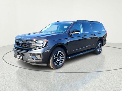 New 2026 Ford Expedition Max Active AWD/4WD image 2