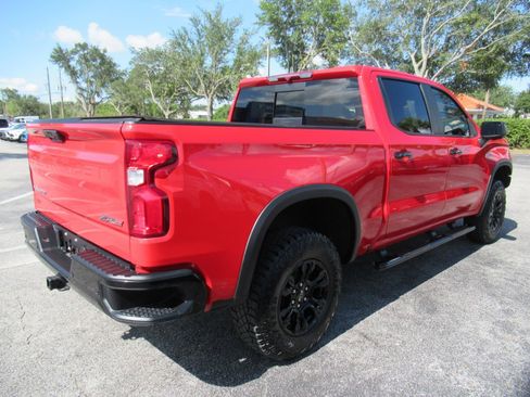 Used 2022 Chevrolet Silverado 1500 ZR2 AWD/4WD image 6