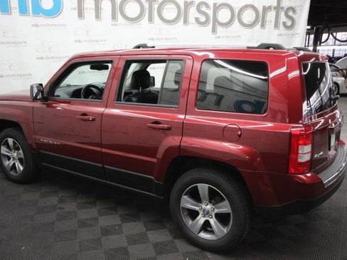 Used 2017 Jeep Patriot High Altitude image 2