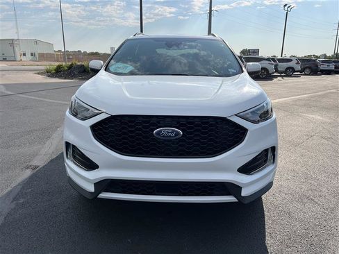 Used 2024 Ford Edge ST-Line image 3