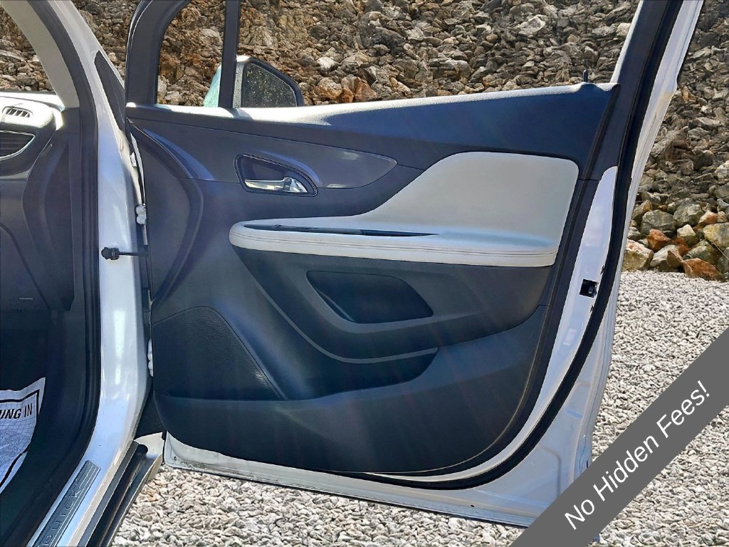 Used 2019 Buick Encore Essence AWD/4WD image 19
