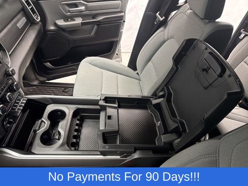 Used 2021 RAM 1500 Big Horn image 23