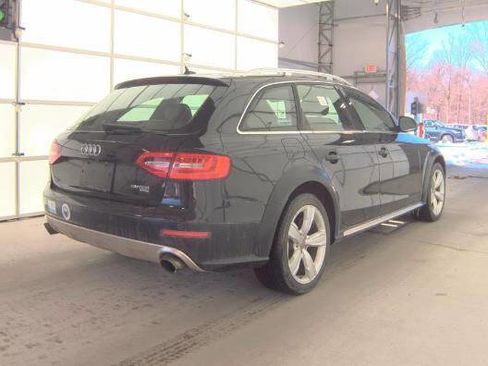 Used 2013 Audi A4 Prestige w/ Prestige Pkg image 3