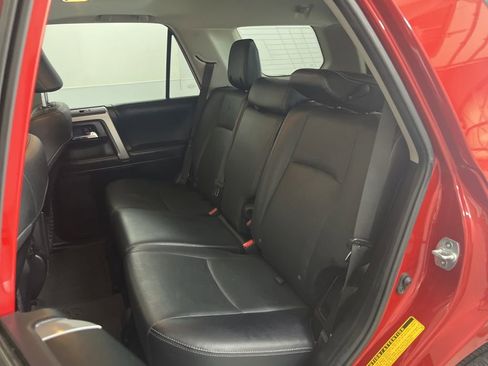 Used 2021 Toyota 4Runner Limited AWD/4WD image 19