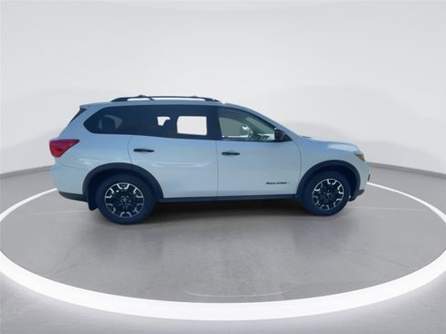 Used 2019 Nissan Pathfinder SL AWD/4WD image 9
