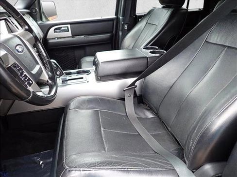 Used 2016 Ford Expedition EL Limited image 13
